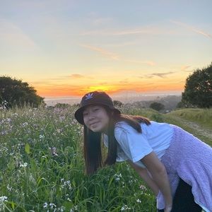 Meet your Posher, Kaitlyn